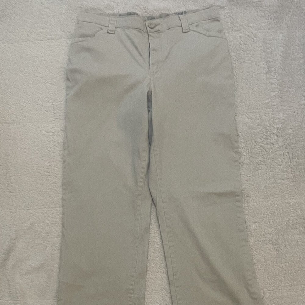 Lee Comfort stretch waist size 12 Medium - gently used